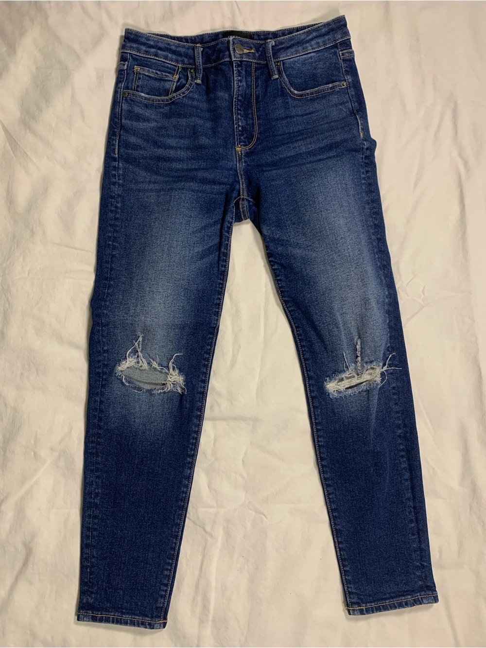 Driftwood “Gizelle” — Medium Wash, W25 L27